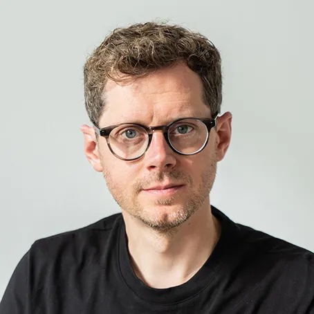 Henning Lüdeke – Designer und Creative Director bei Normkit